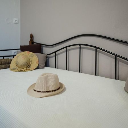 Stilvi Hotel Tsagkarada Buitenkant foto