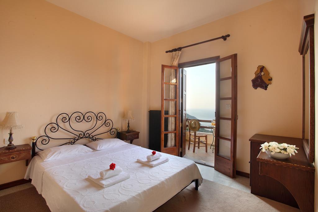 Stilvi Hotel Tsagkarada Kamer foto