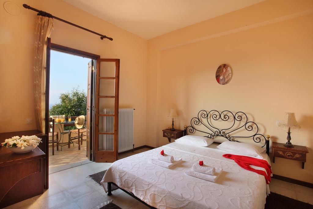 Stilvi Hotel Tsagkarada Kamer foto