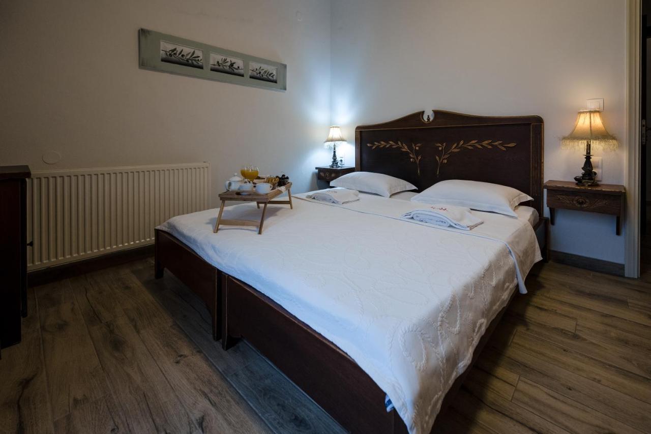 Stilvi Hotel Tsagkarada Buitenkant foto