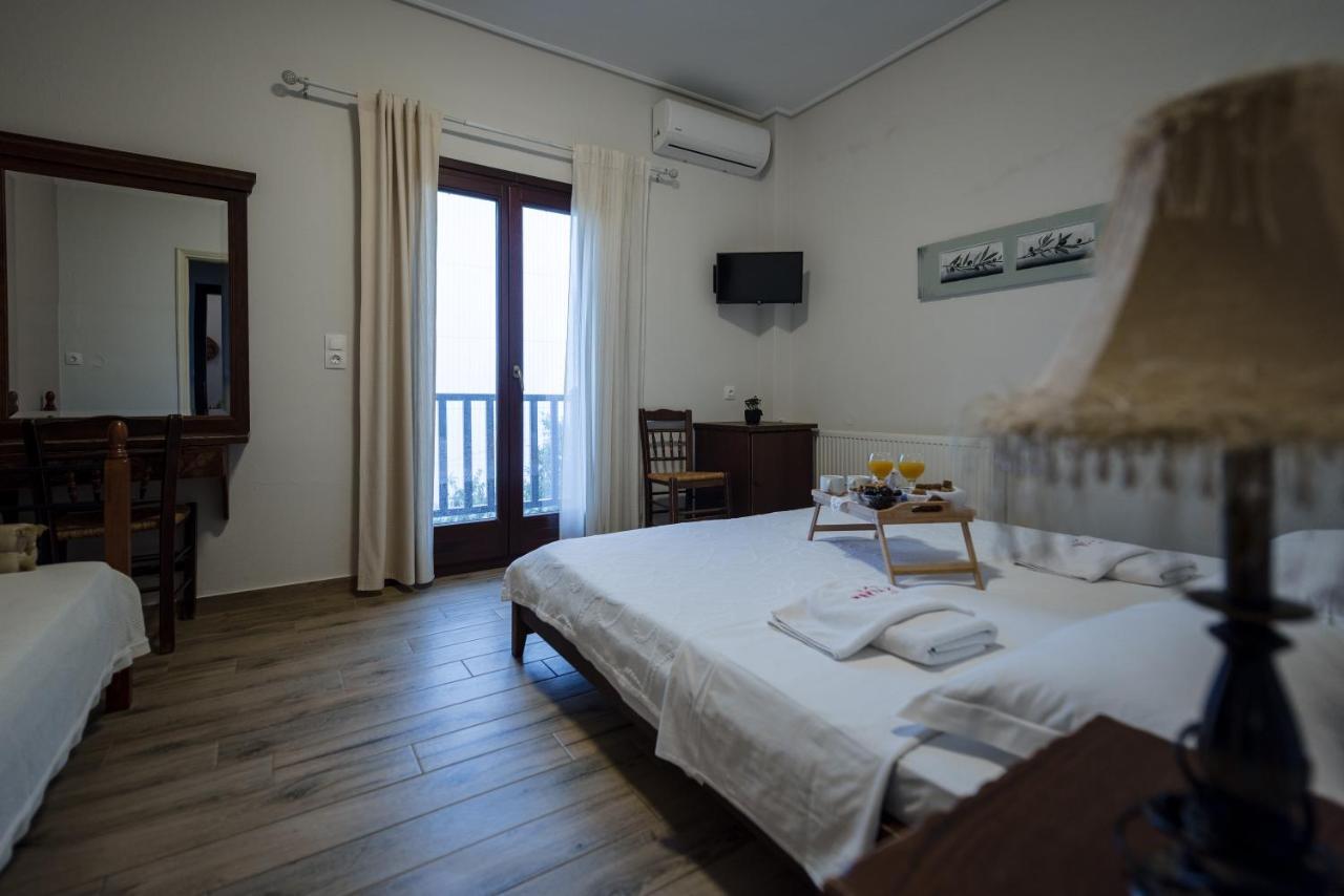 Stilvi Hotel Tsagkarada Buitenkant foto