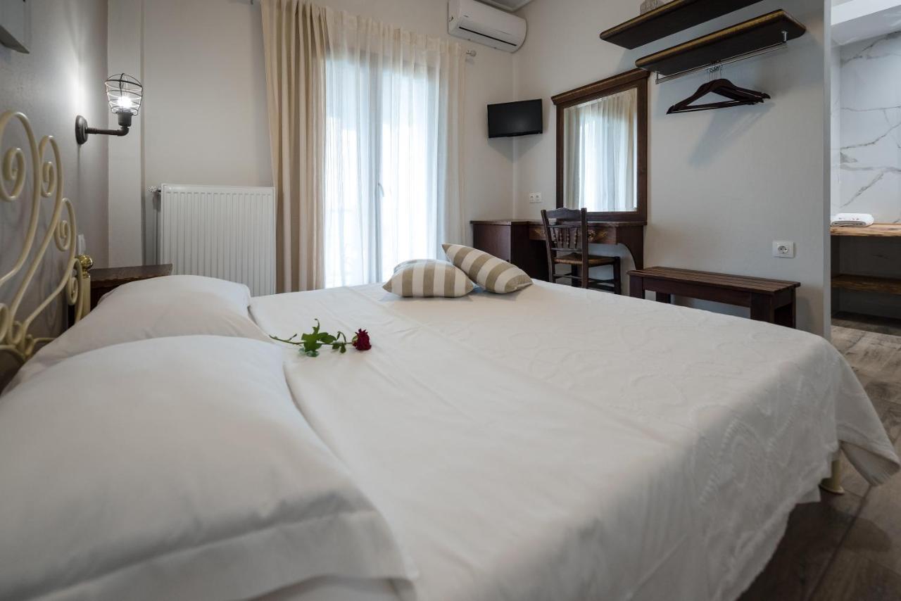Stilvi Hotel Tsagkarada Buitenkant foto