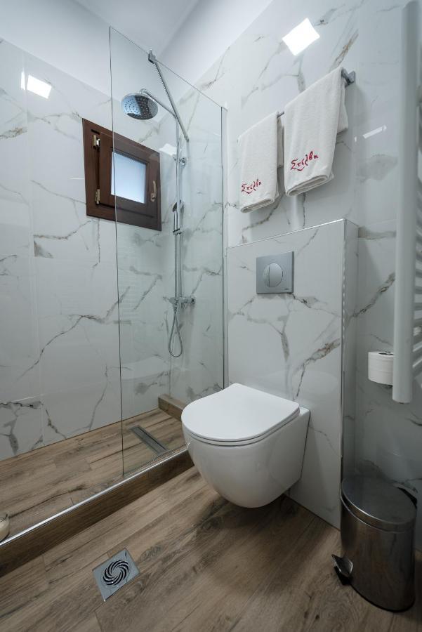 Stilvi Hotel Tsagkarada Buitenkant foto